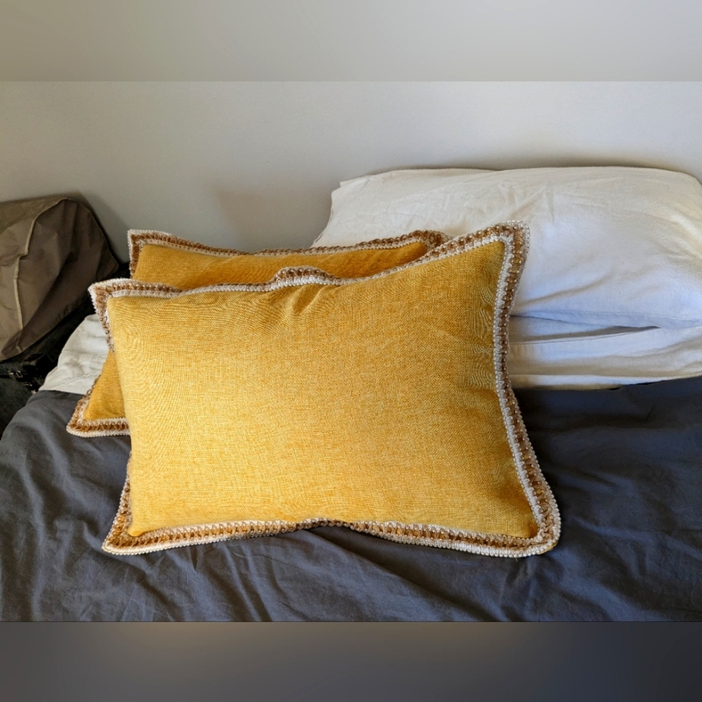 Throw Pillows